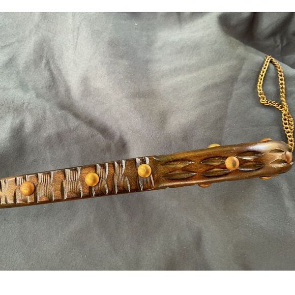 Vintage Hand Carved Shoehorn - Picture 3 of 10